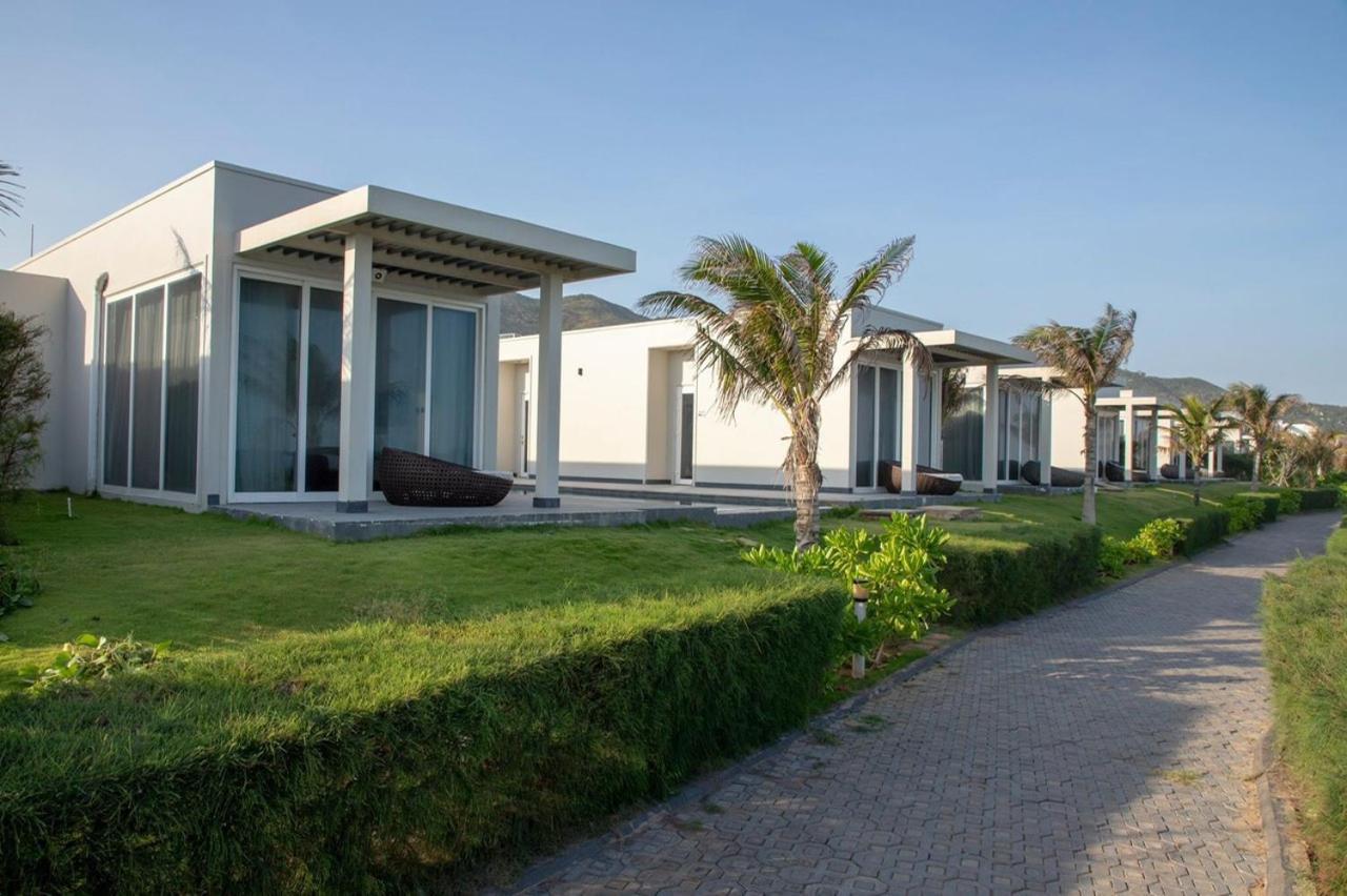 Oceanami Villas & Beach Club Long Hai At 1, 3, 4 Bedroom & 5, 6 Bedroom Beachfront Private Pool Extérieur photo