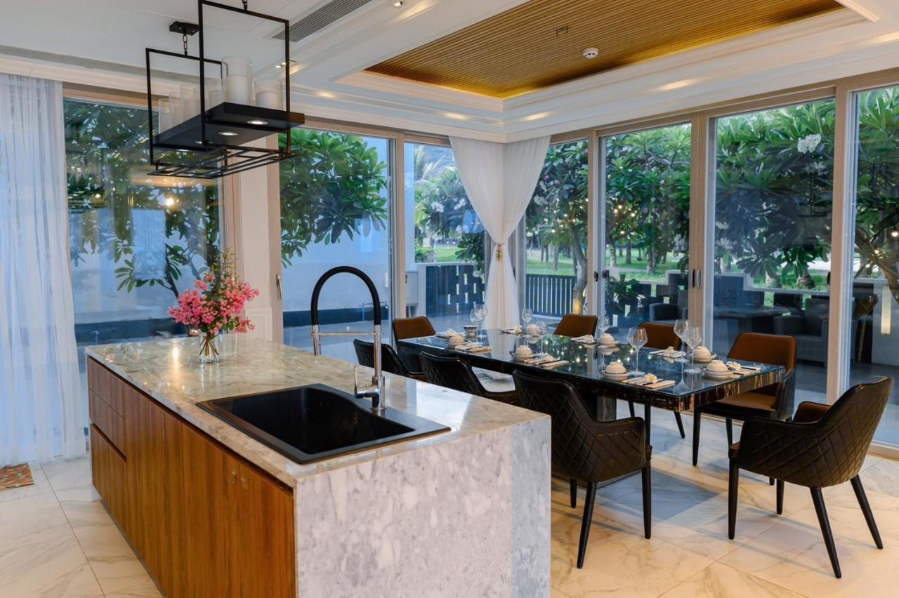 Oceanami Villas & Beach Club Long Hai At 1, 3, 4 Bedroom & 5, 6 Bedroom Beachfront Private Pool Extérieur photo